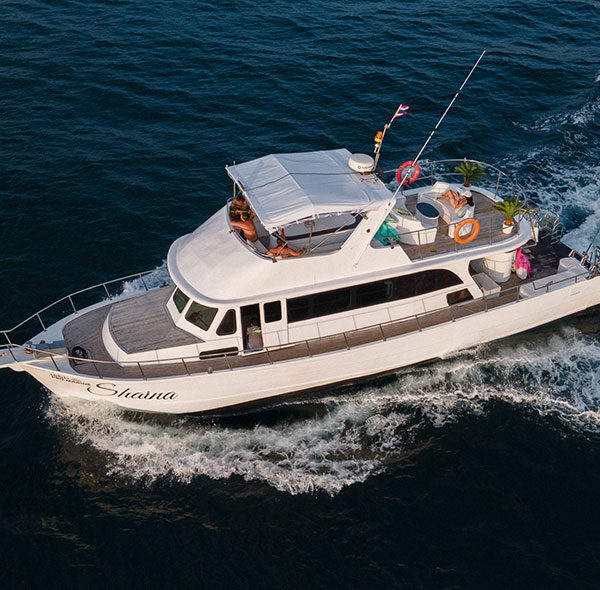 Fly Bridge Yacht 55 (Full Day Racha+Maiton)