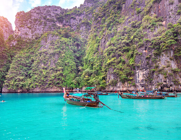 Phi Phi - Bamboo Island