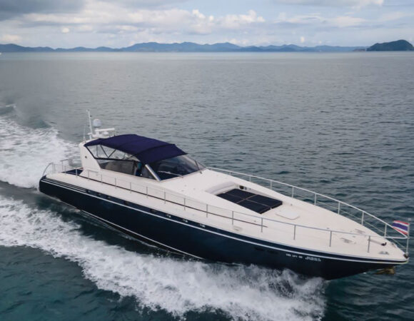 Leopard 75 Luxury Yacht (Full Day)